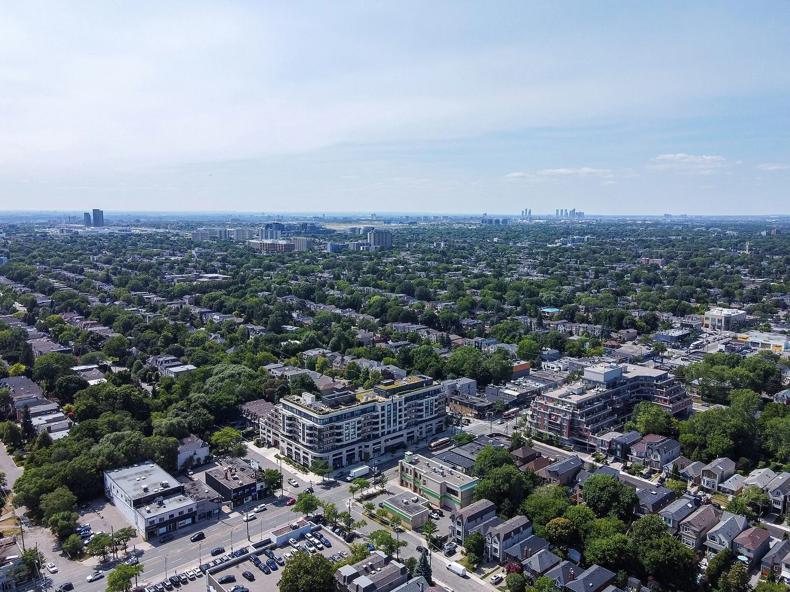 Aerial view of Ledbury Park in Willowdale, North York